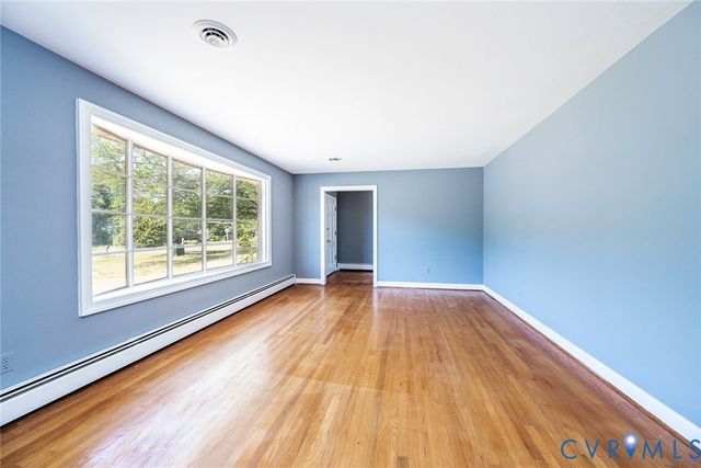 7514 Cold Harbor Rd, Hanover, VA 23111