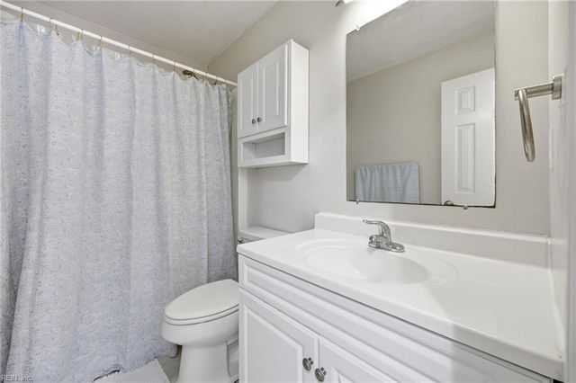 2156 Fort Belvoir DR, Virginia Beach, VA 23464