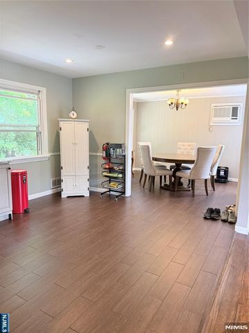 180 Orchard Street, Allendale, NJ 07401