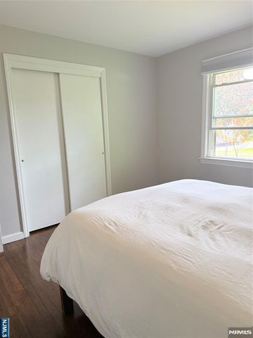 180 Orchard Street, Allendale, NJ 07401