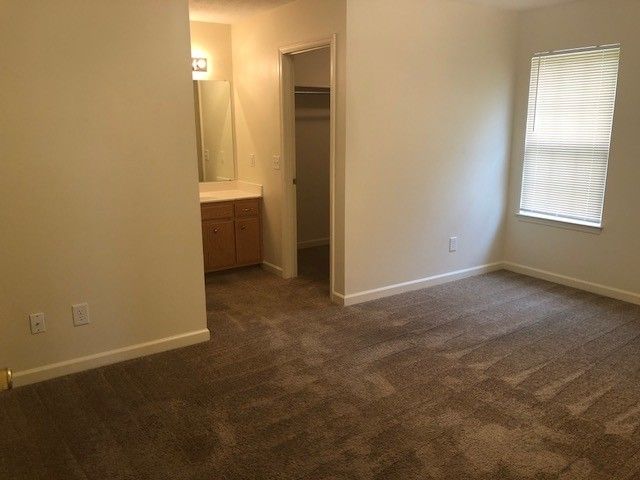 2120 Candlebrook Ct, Madison, TN 37115