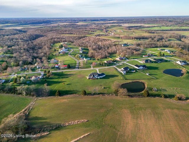 157 Tindale Dr, Taylorsville, KY 40071