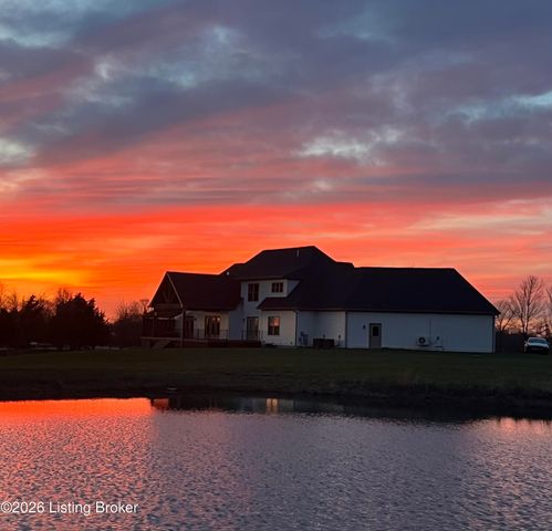 157 Tindale Dr, Taylorsville, KY 40071