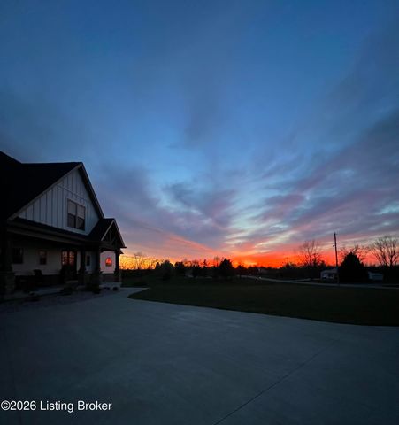 157 Tindale Dr, Taylorsville, KY 40071