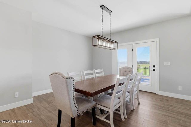 157 Tindale Dr, Taylorsville, KY 40071