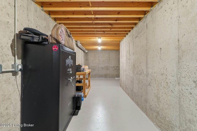 157 Tindale Dr, Taylorsville, KY 40071