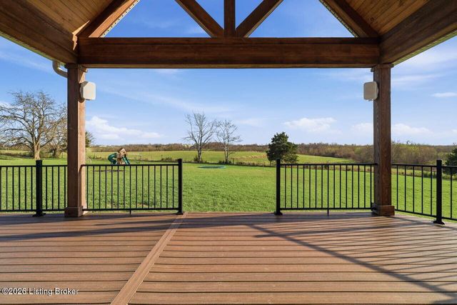 157 Tindale Dr, Taylorsville, KY 40071