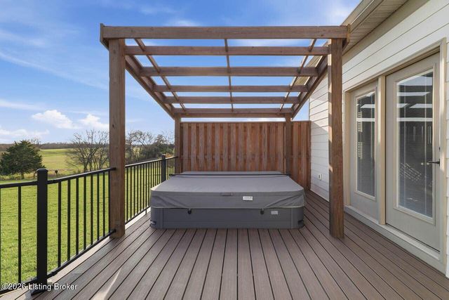 157 Tindale Dr, Taylorsville, KY 40071