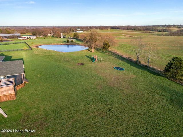 157 Tindale Dr, Taylorsville, KY 40071