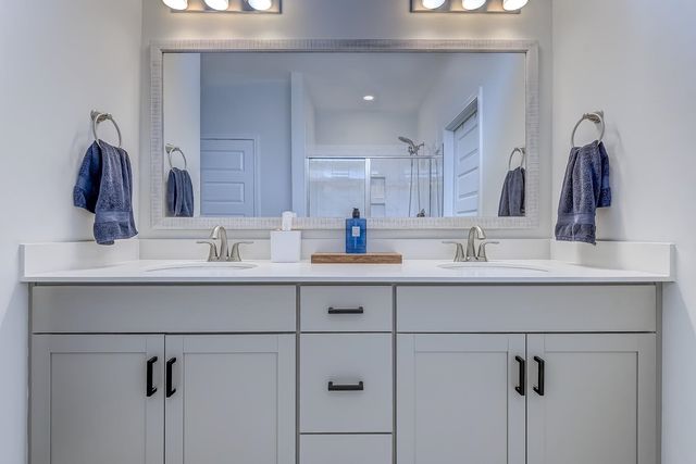 405 Heathside St., Murrells Inlet, SC 29576