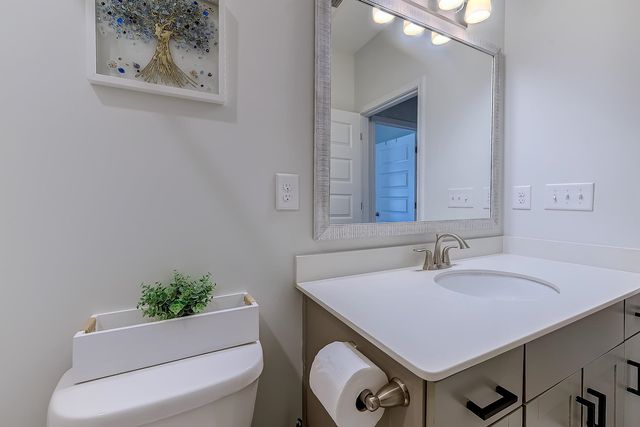 405 Heathside St., Murrells Inlet, SC 29576