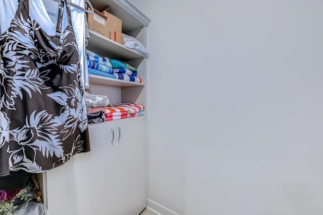 405 Heathside St., Murrells Inlet, SC 29576