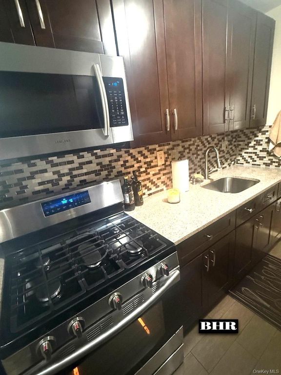 150-37 89th Street 22, Howard Beach, NY 11414 — photo 4