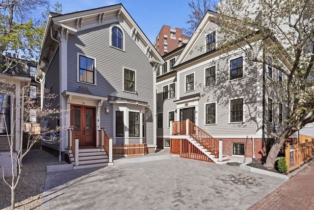 9 Mt Auburn St, Cambridge, MA 02138