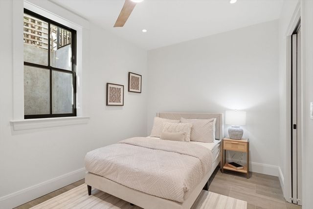 9 Mt Auburn St, Cambridge, MA 02138