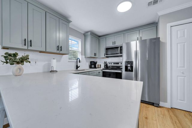 74 Marlin Street, Santa Rosa Beach, FL 32459