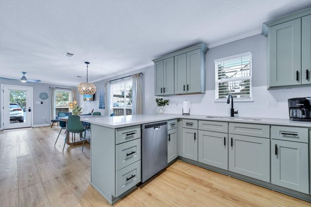 74 Marlin Street, Santa Rosa Beach, FL 32459