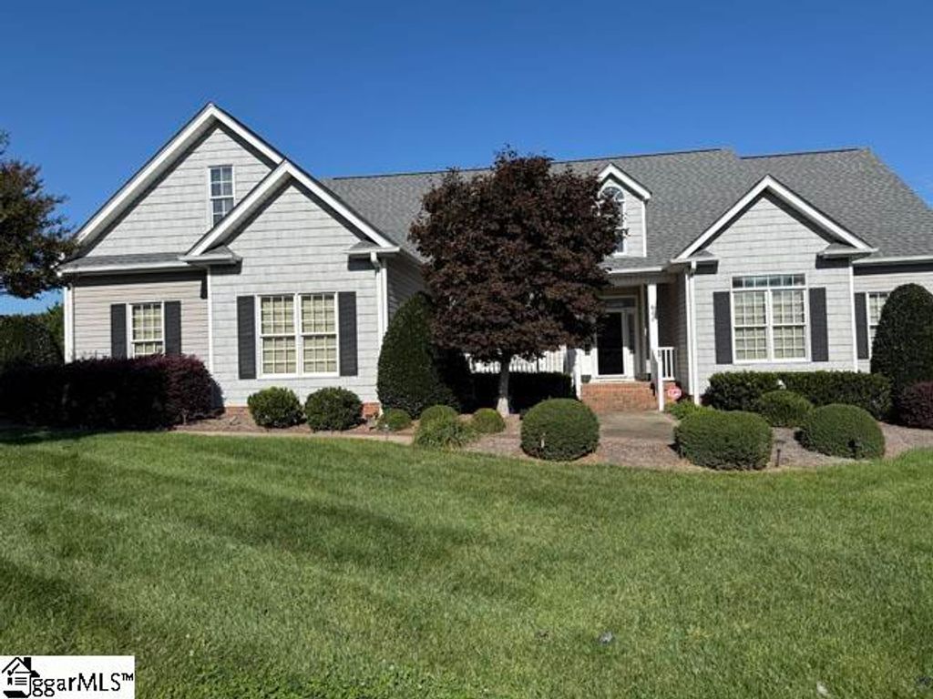 600 Dills Farm Way, Greer, SC 29651