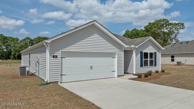 120 Claude Street, La Grange, NC 28551