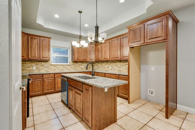 2505 Edd Road, Dallas, TX 75253