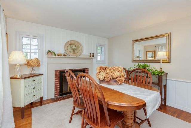 8 Beech St, Chelmsford, MA 01863