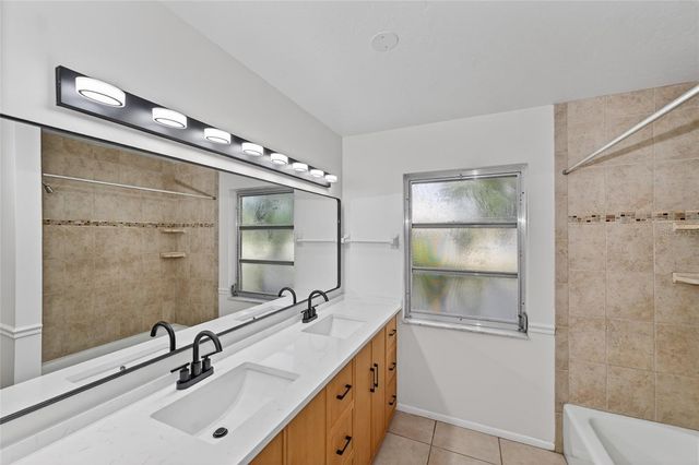 2508 CARDWELL WAY, Sarasota, FL 34231