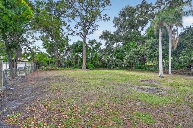 2508 CARDWELL WAY, Sarasota, FL 34231