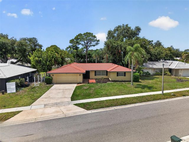 2508 CARDWELL WAY, Sarasota, FL 34231