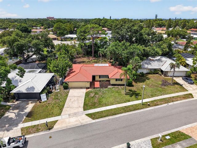 2508 CARDWELL WAY, Sarasota, FL 34231