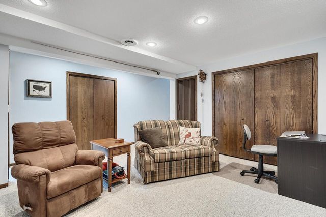 1024 Park Ridge DRIVE, Onalaska, WI 54650