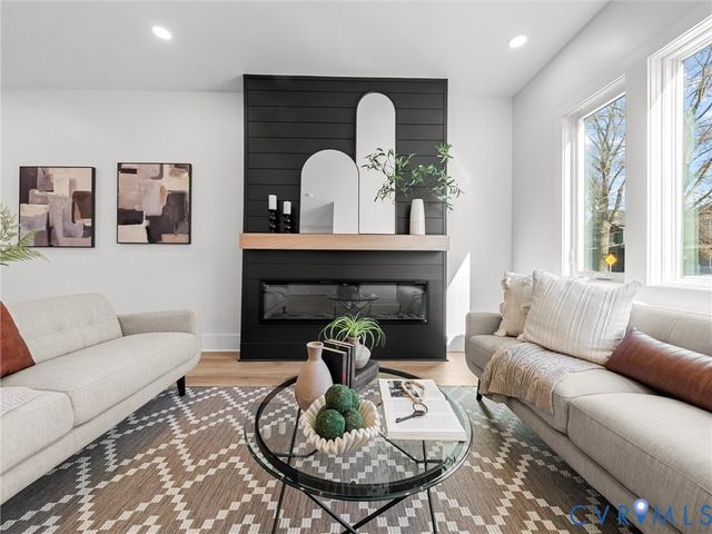 2202 3rd Ave, Richmond, VA 23222