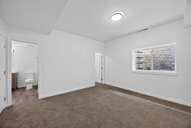 1960 N Carson Range St, Liberty Lake, WA 99019