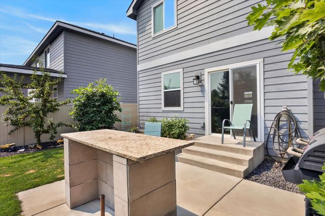 1960 N Carson Range St, Liberty Lake, WA 99019