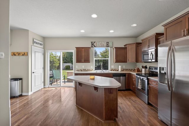 1960 N Carson Range St, Liberty Lake, WA 99019