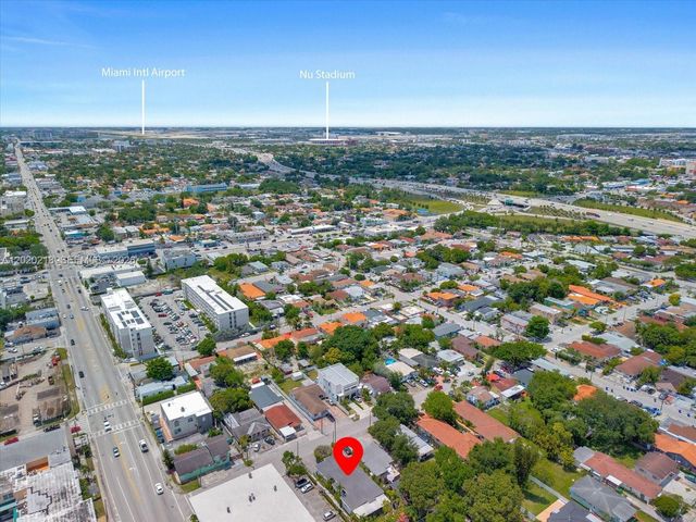 725 NW 24th Ct, Miami, FL 33125