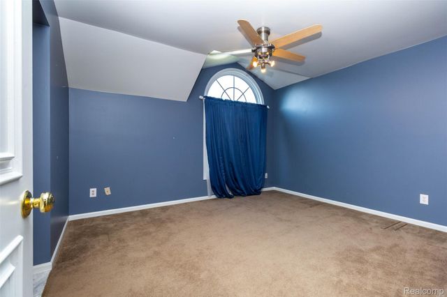 14016 Strathmore Drive, Shelby Charter Township, MI 48315