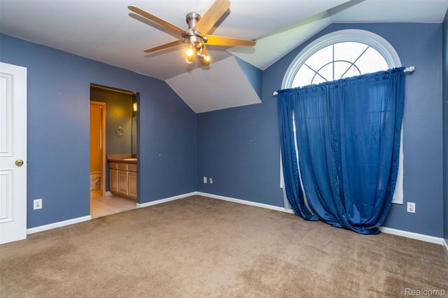 14016 Strathmore Drive, Shelby Charter Township, MI 48315