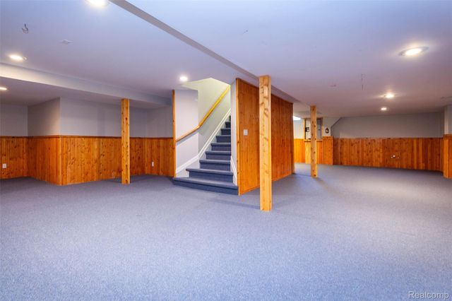 14016 Strathmore Drive, Shelby Charter Township, MI 48315