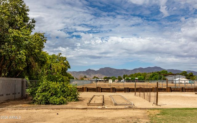 7330 N 175TH Avenue, Waddell, AZ 85355