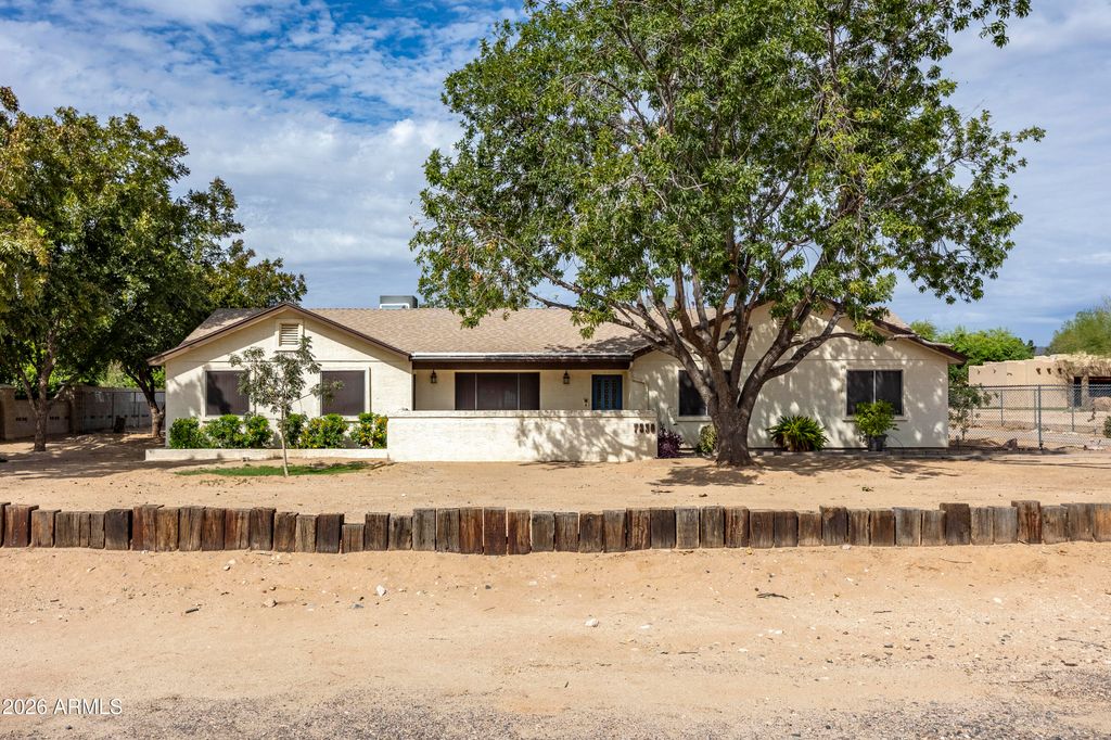 7330 N 175TH Avenue, Waddell, AZ 85355 — exterior