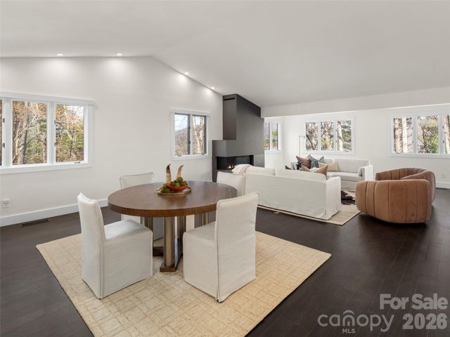 3501 Timber Trail, Asheville, NC 28804