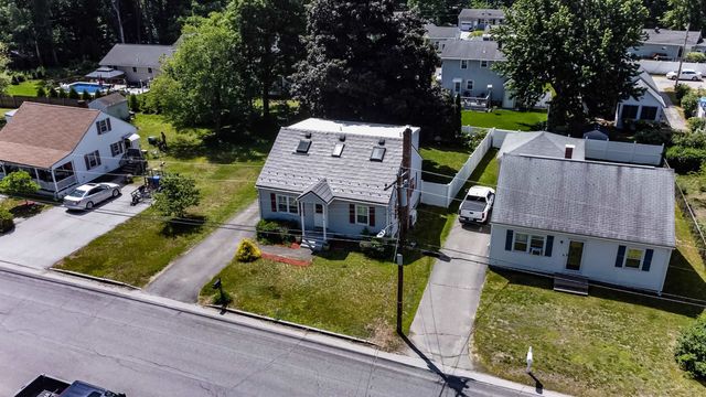 61 President Road, Manchester, NH 03103