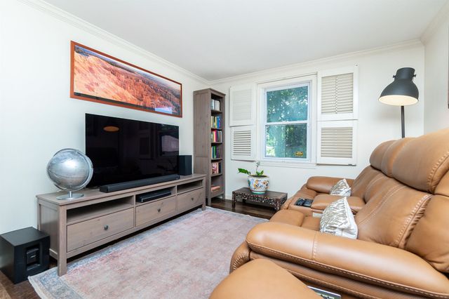 61 President Road, Manchester, NH 03103