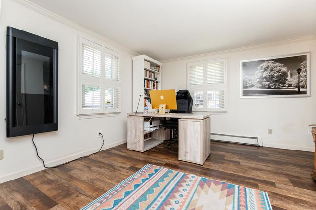 61 President Road, Manchester, NH 03103