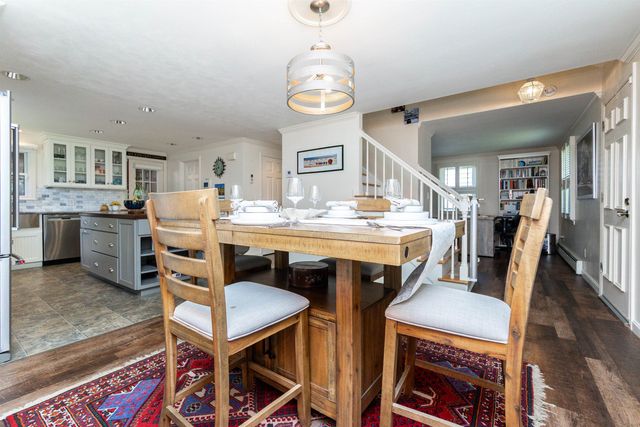 61 President Road, Manchester, NH 03103