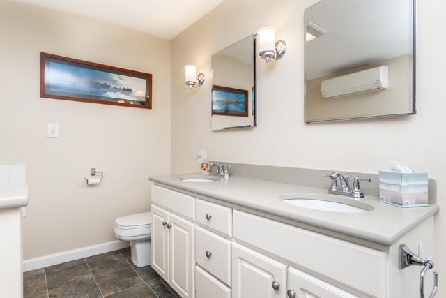 61 President Road, Manchester, NH 03103