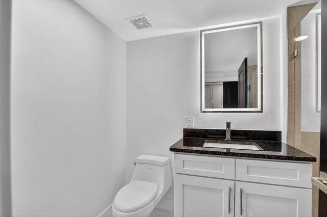 9780 Marina Boulevard 425, Boca Raton, FL 33428