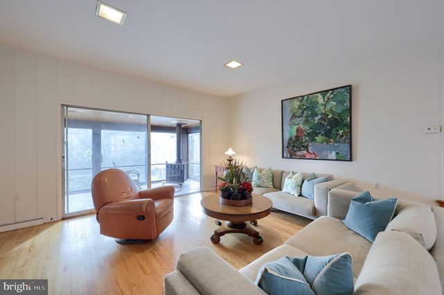 550 SPEEDWELL FORGE RD, Lititz, PA 17543