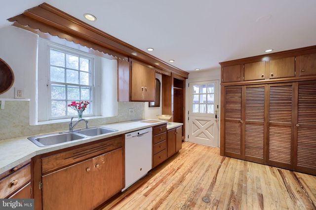 550 SPEEDWELL FORGE RD, Lititz, PA 17543