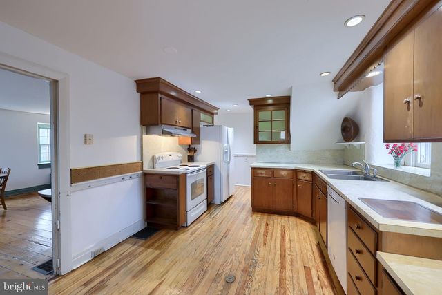 550 SPEEDWELL FORGE RD, Lititz, PA 17543